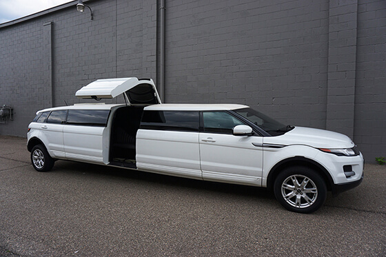 Limo service in Livonia